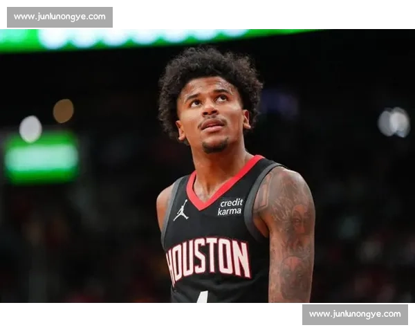 雷霆次轮签连环操作：狄龙 - 琼斯 5 换 1 再倒贴 1 个送走