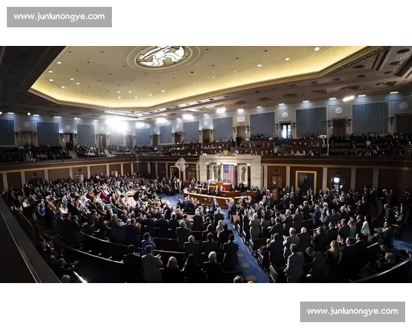 单程机票的隐喻:伊万离任与行政权力博弈 单程机票的隐喻:伊万离任与行政权力博弈